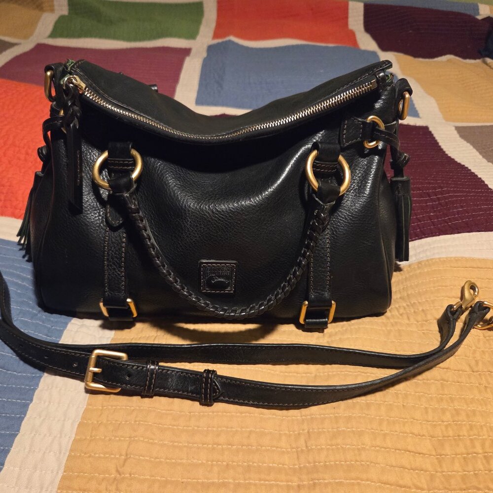 Dooney & Bourke Black Florentine Satchel Purse Bag Very Good Condition
